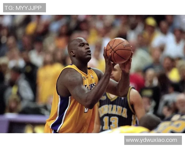 美媒列克尼佩尔数据：本赛季命中三分最多，多项数据历史级别