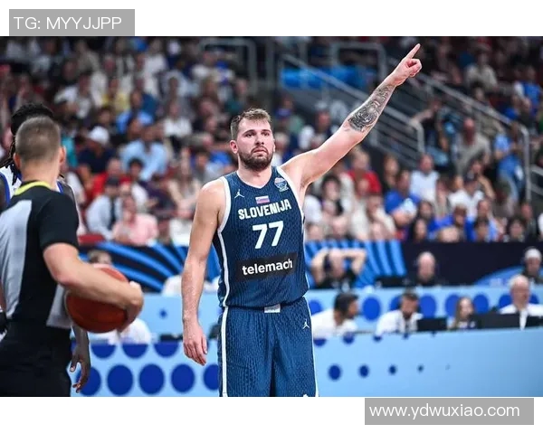 东契奇再砍40+三节打卡下班！一项运动战进球数令詹姆斯被质疑